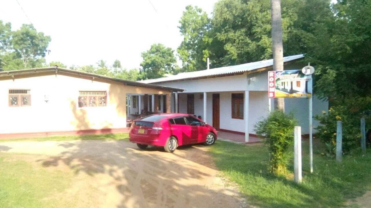 Kumari Resort 波隆纳鲁沃 外观 照片